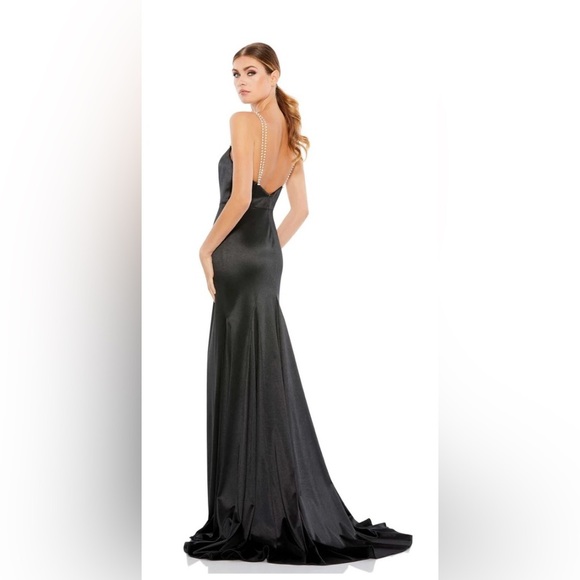 *Flawed Mac Duggal 12428 NWT Black Satin Rhinestone Strap Trumpet Gown - Picture 2 of 13